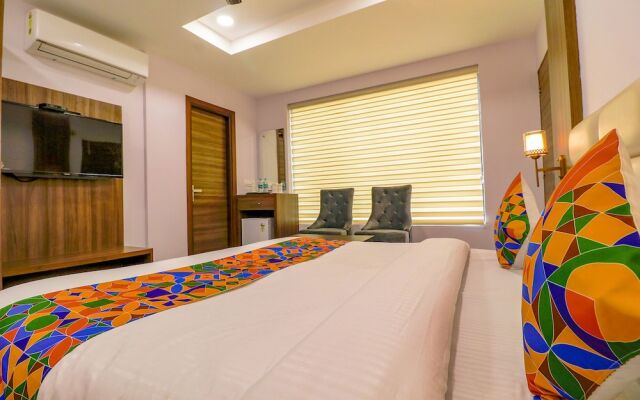 Prime K9 Regency by Fabhotel