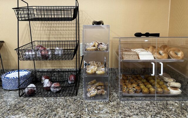 Best Western Plus Fenton