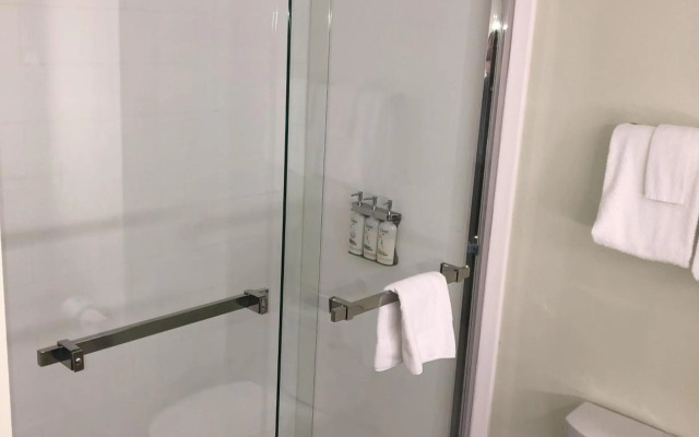 Holiday Inn Express & Suites Loveland by IHG