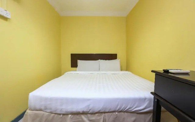 Hotel As Salam By OYO Rooms