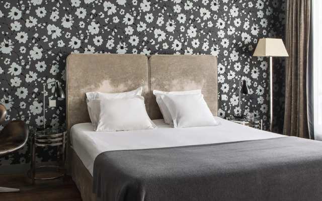 New Hotel Roblin