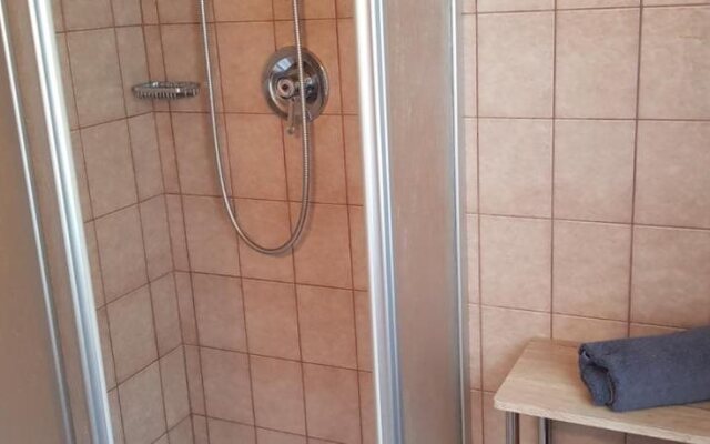 Apart Lechleitner