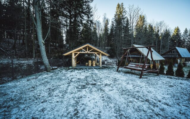 Pokoje i Apartamenty Nad Potokiem