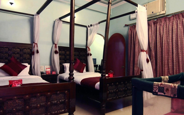 OYO 1656 Hotel Mandela House