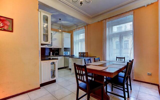 Апартаменты на улице Рубинштейна 1/43