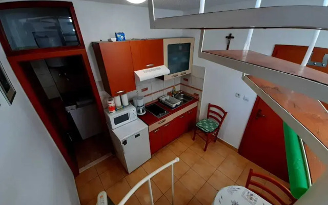 Rosmarinus Rubic studio