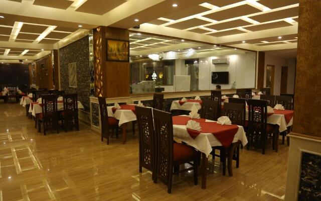 Grand Mongolia Hotel