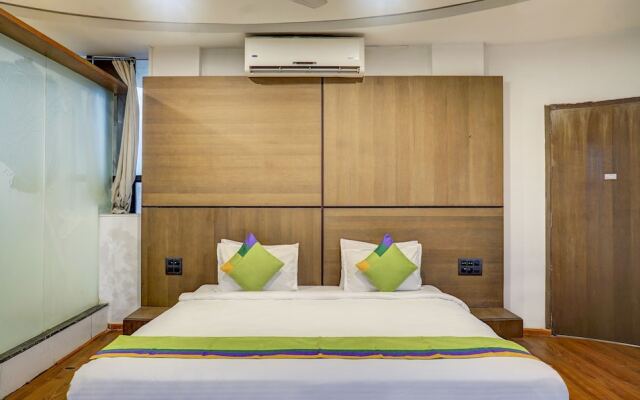Treebo Hotel Shivas
