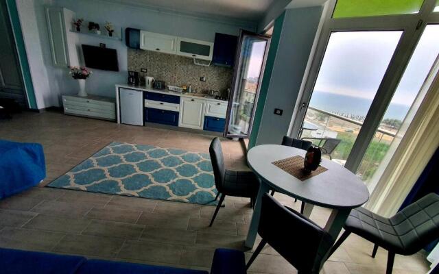 ALEZZI Majestic Apartments 97