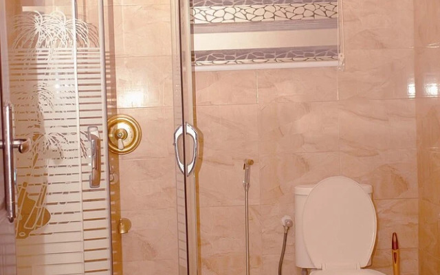 Parris Royal Hotel