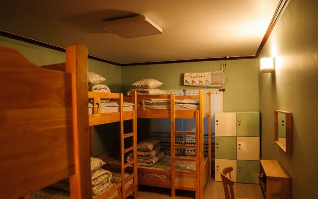 Yeobyul Guesthouse - Hostel