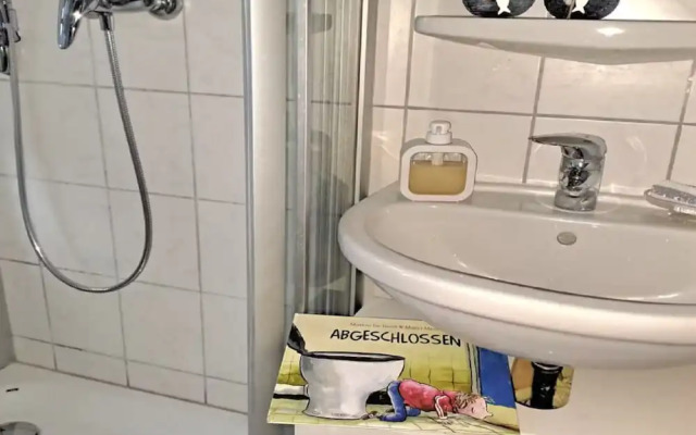 Tasteful Apartment With Balcony