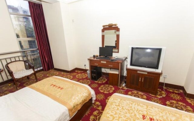 Qujing Desheng Hotel