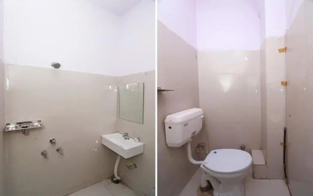 OYO 22898 Hotel Narayan Palace
