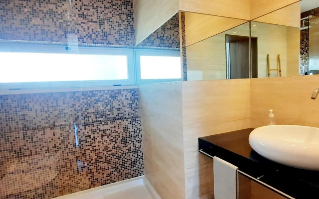 Alfarim House - close to Meco beach and Sesimbra