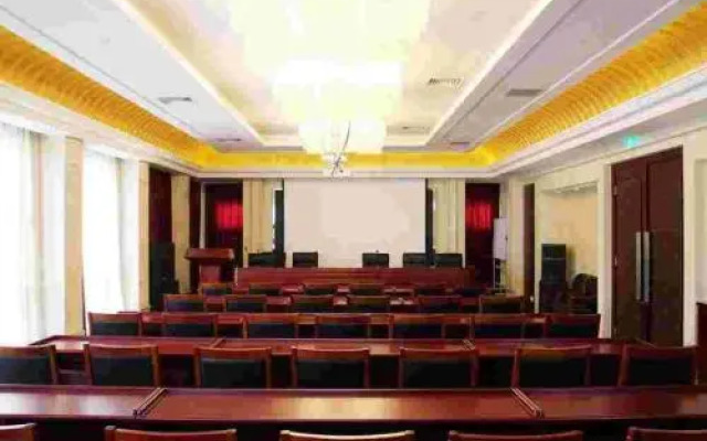 Towo Shangpin Hotel (Hanzhong Shaanxi University of Technology)