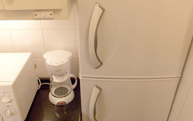 Cozy Recoleta Apartment with Balcony