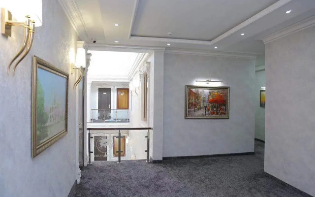 Globus Hotel Tashkent