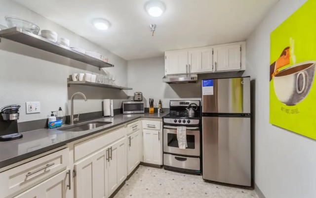 Kasa The Oxford Seattle