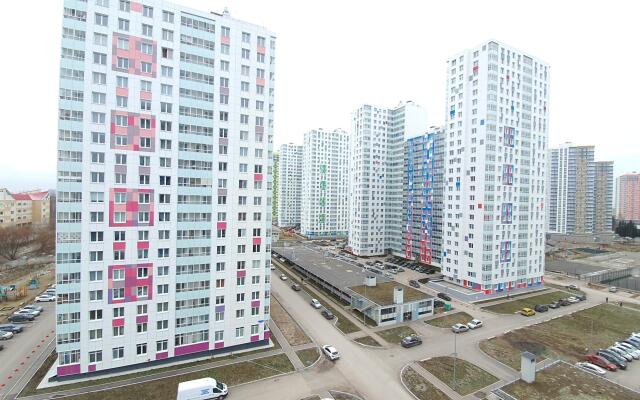 Kryshi Mira on Alexander Turchevich Street