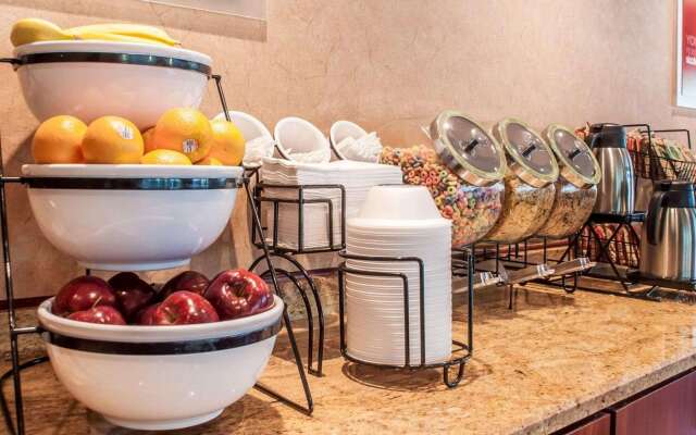 Quality Inn Near Walden Galleria Mall