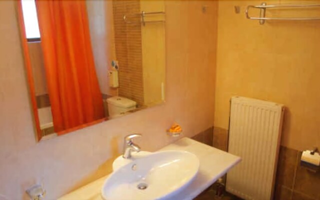 Olvios Hotel