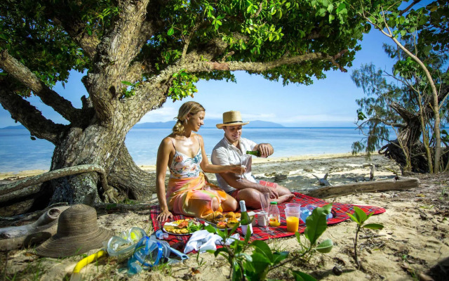 Green Island Resort