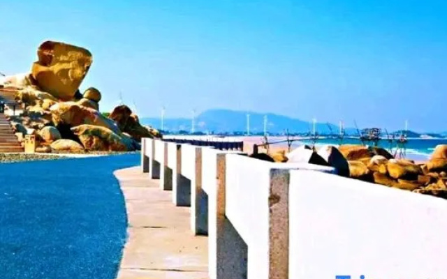 Yujian Serview Hotel