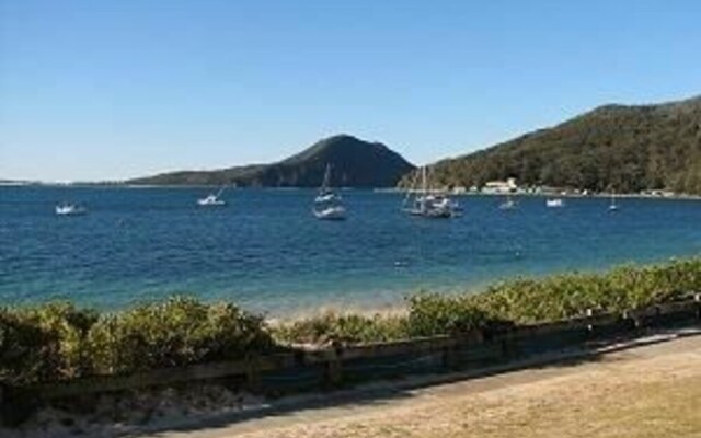 Shoalhaven, Unit 4/53 Shoal Bay Road