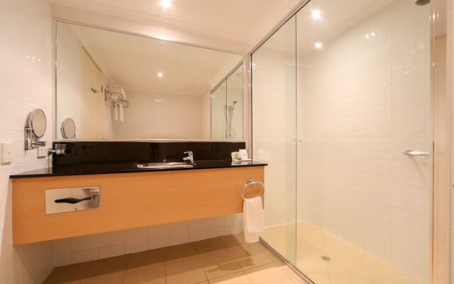 Clarion Hotel Mackay Marina