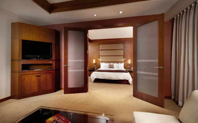 The Brook at Turning Stone Resort Casino - фото 5