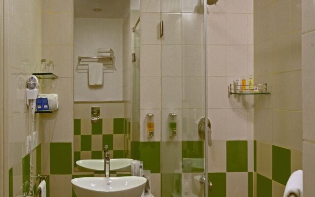 Kalyan Grand - a business hotel
