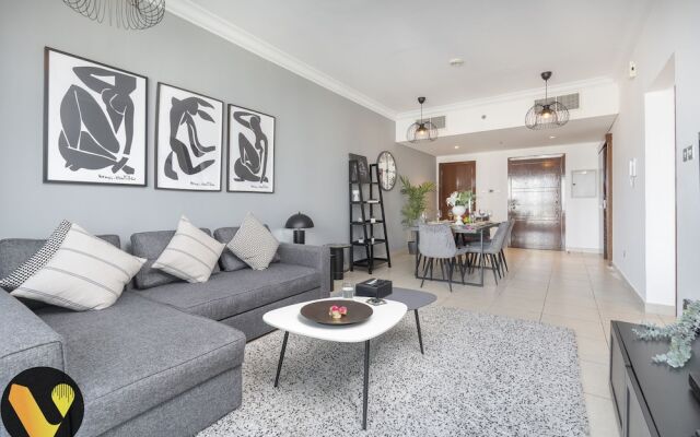 Vogue Blvd Walk near Burj Khalifa/ Dubai Mall