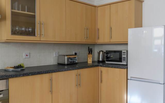 Lovely Bungalow in Newark