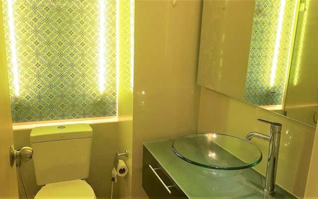 Grande Caribbean Resort - Sleeps 2