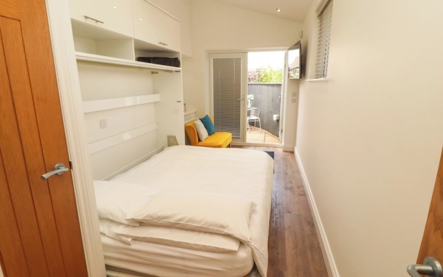 Lakes View Apartment 1