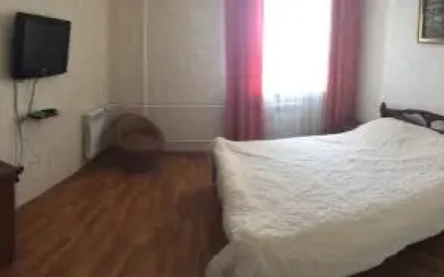 Gostinitsa Lushnikovskaya