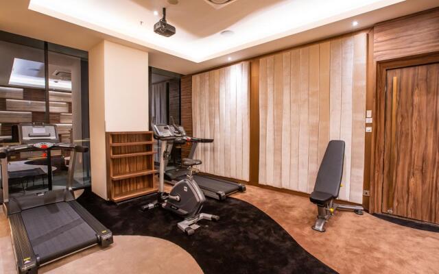 Ashley Wahid Hasyim Jakarta