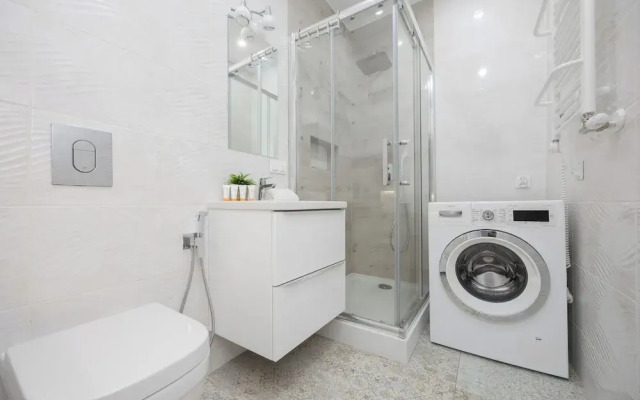 Apartment Near Old Town by Renters