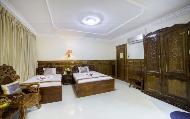 International Hotel