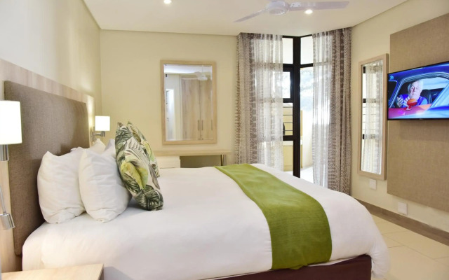 La Lucia Sands