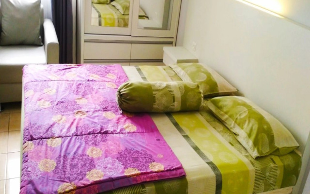 The Suites Metro Apartment by Desta Farispro