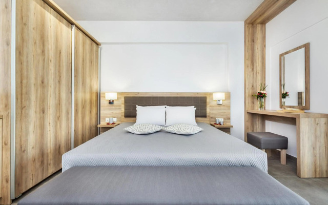 Iris Hotel
