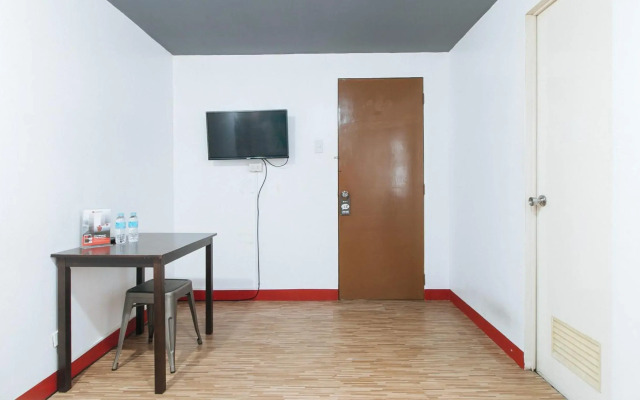 RedDoorz near Quirino Station