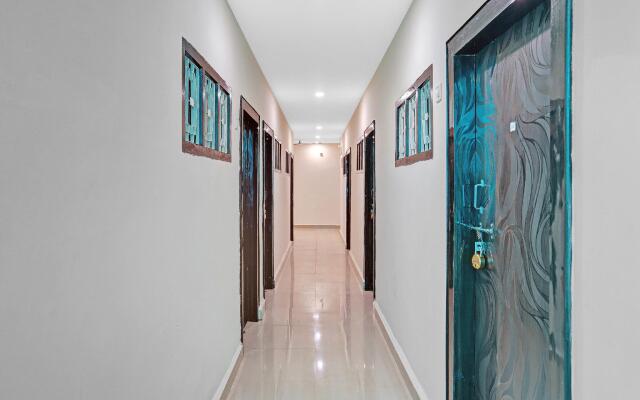 SPOT ON 84765 Poornima Inn