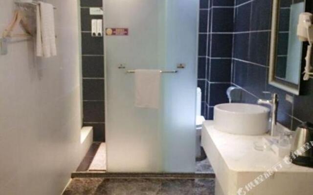 Youcheng Hotel (Hezhou Fu'anju Branch)