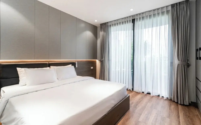 Luxe Paradise Suites Hotel  To Ngoc Van