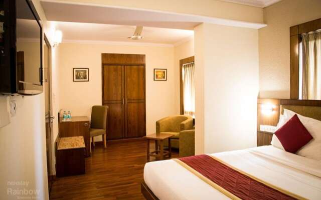 OYO 461 New Rainbow Business Hotel