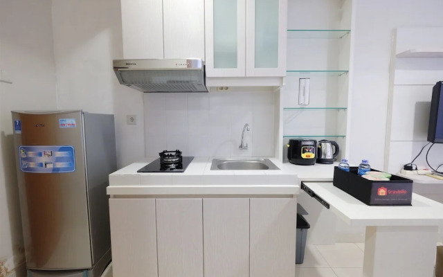 Budget Studio Apartment at Cinere Bellevue Suites