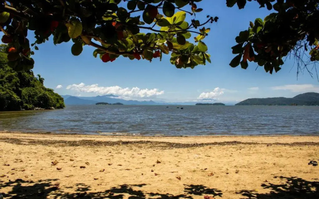 Paraty Beach Hostel